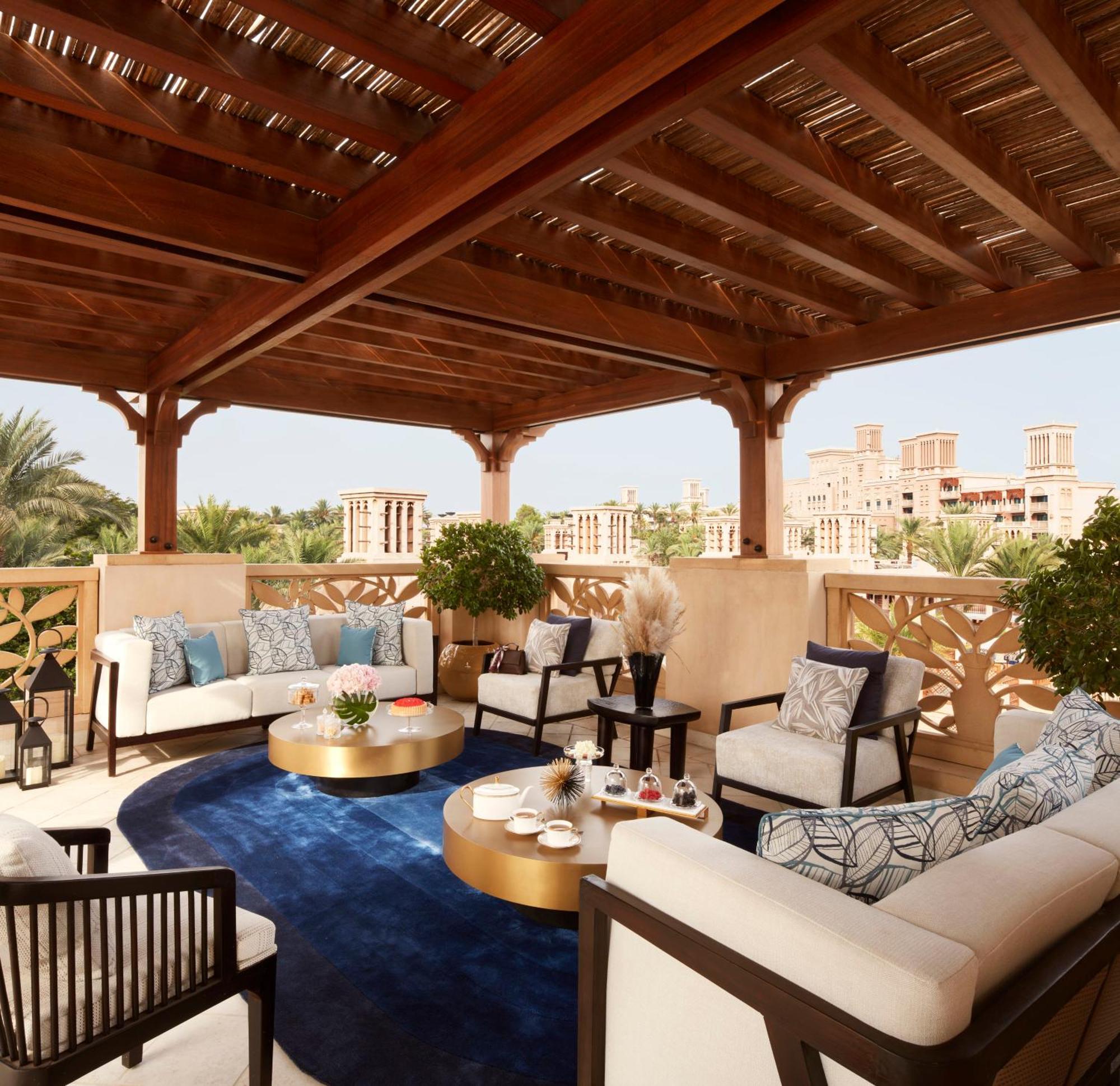 فندق جميرا دار المصيف - مدينة جميرا دبي المظهر الخارجي الصورة The Terrace at The Oberoi Dubai